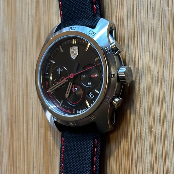 Scuderia Ferrari Primato Watch with 44mm Black Chronograph Face & Black Band - Picture 6 of 8